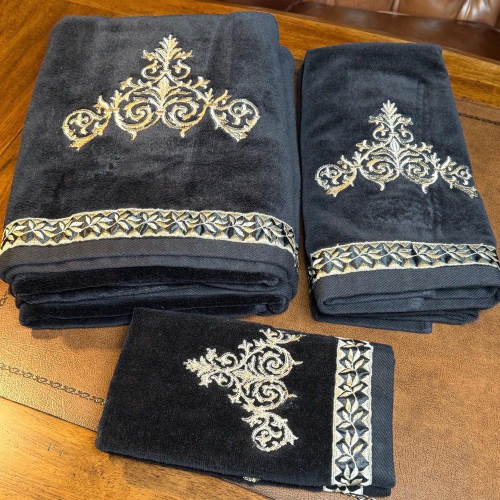 KassaFina‎ Black Gold Embroidered Towel Set 7pc Cotton Medallion Regal Luxury